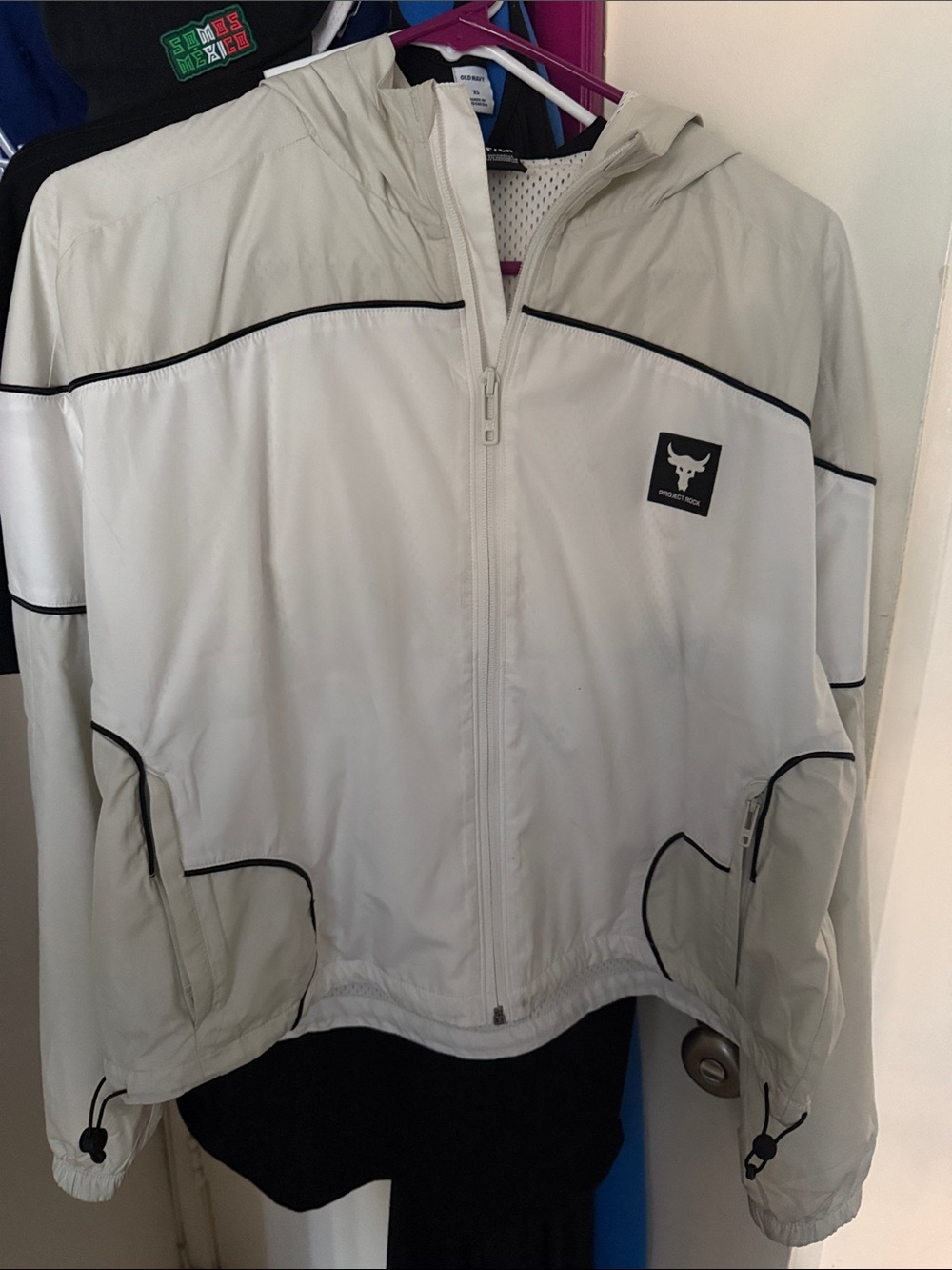 Under Armour Women's Light Gray and White Hooded Raincoat